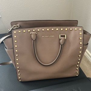 Michael Kors Large Selma Studded Tote